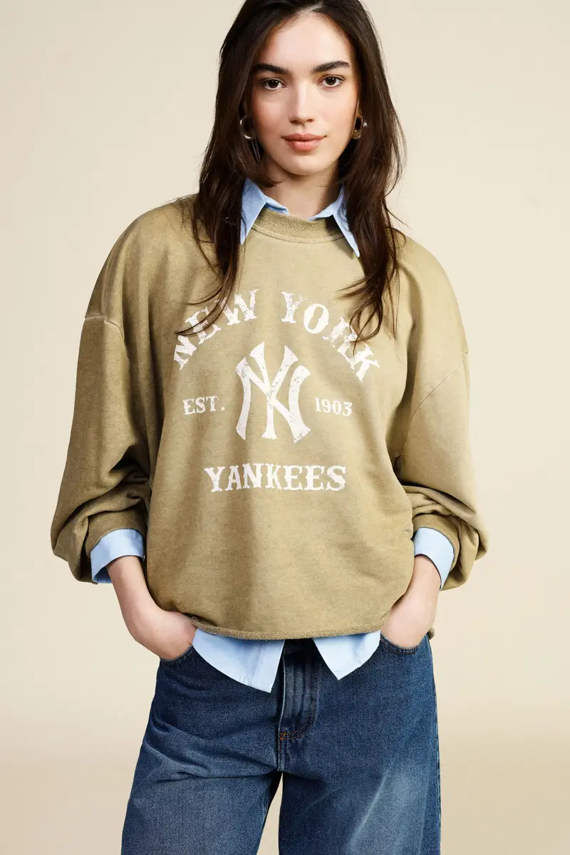 Felpa ampia stampa frontale orlo vivo