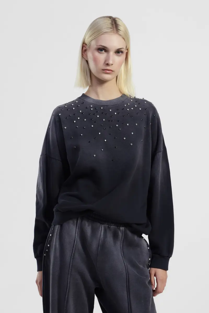 Felpa girocollo con applicazioni decor