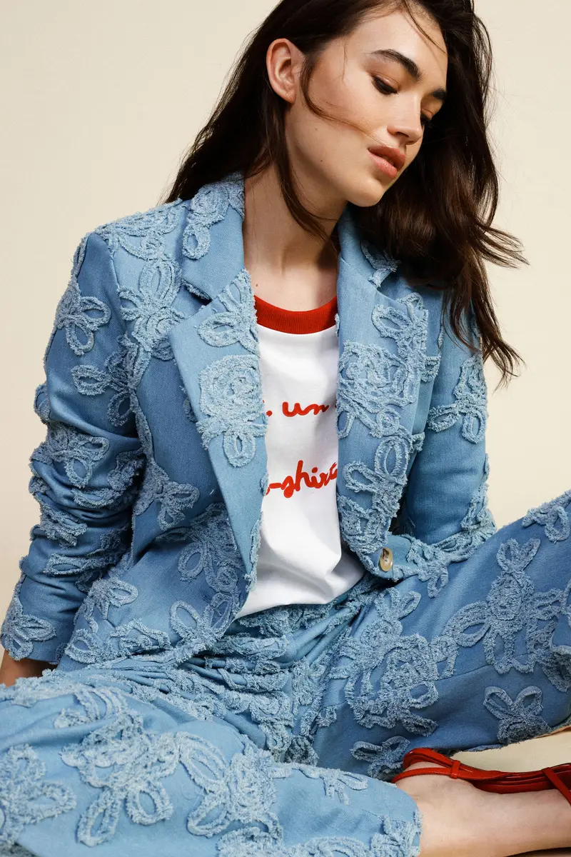 Giacca denim con motivo floreale e chiusura a bottone miniatura 2