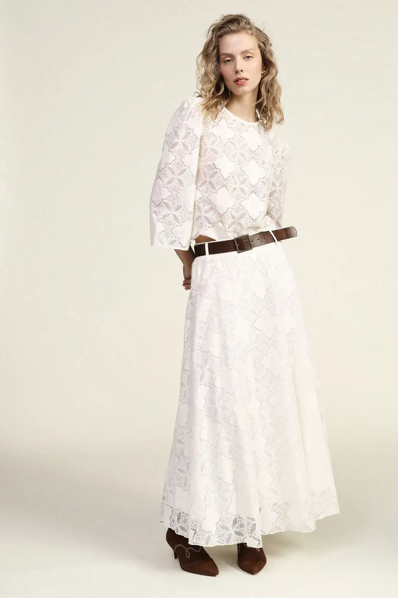 Gonna lunga stampata con cintura e fantasia traforata miniatura 4