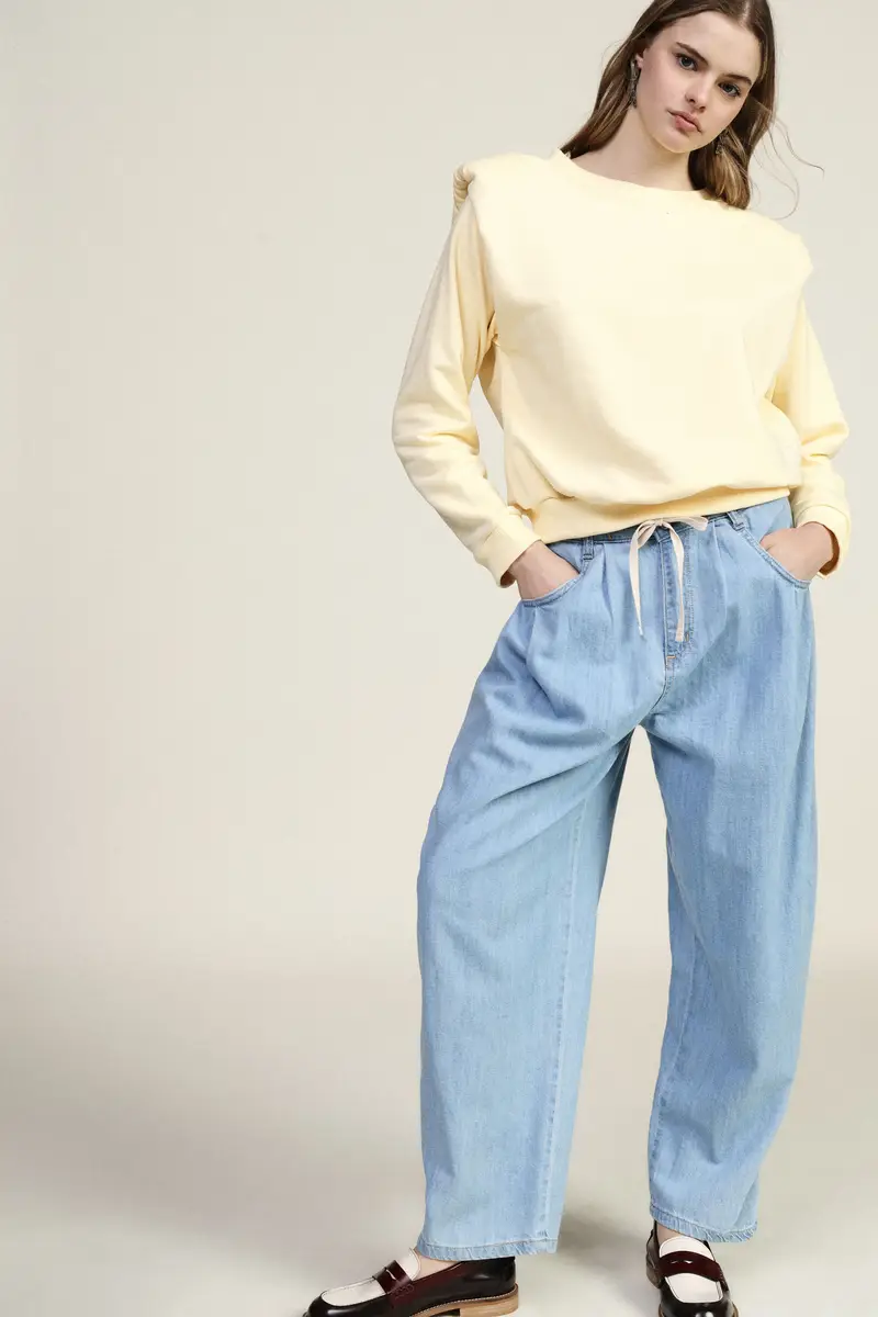 Jeans ampi con vita alta e coulisse miniatura 2