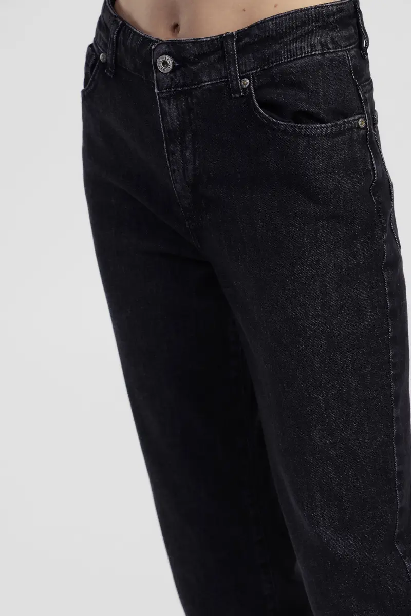 Jeans straight fit con vita alta e gamba dritta miniatura 4