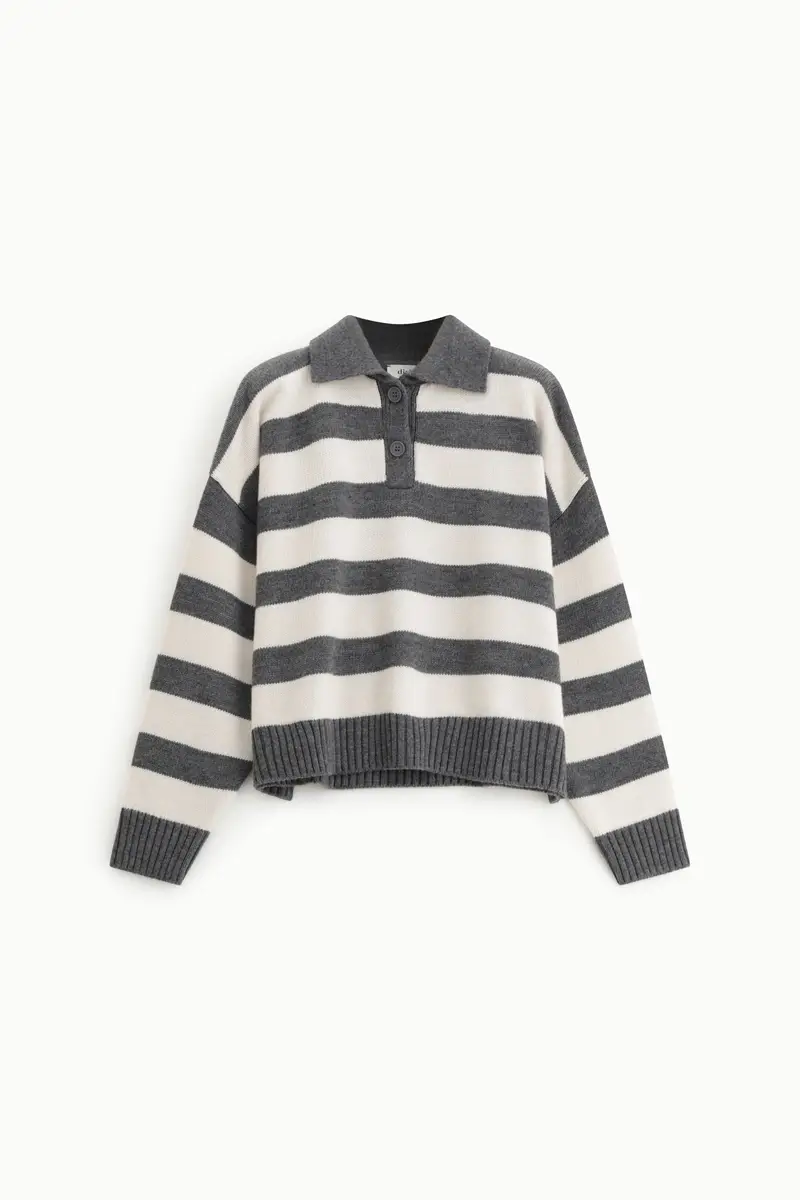 Maglione a righe con colletto e bottoni