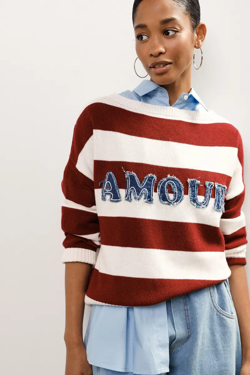 Maglione a righe con scritta frontale e girocollo miniatura 4