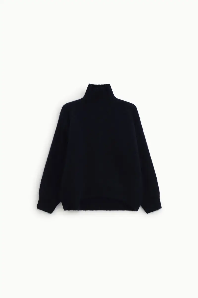 Maglione dolcevita fit morbido con maniche lunghe