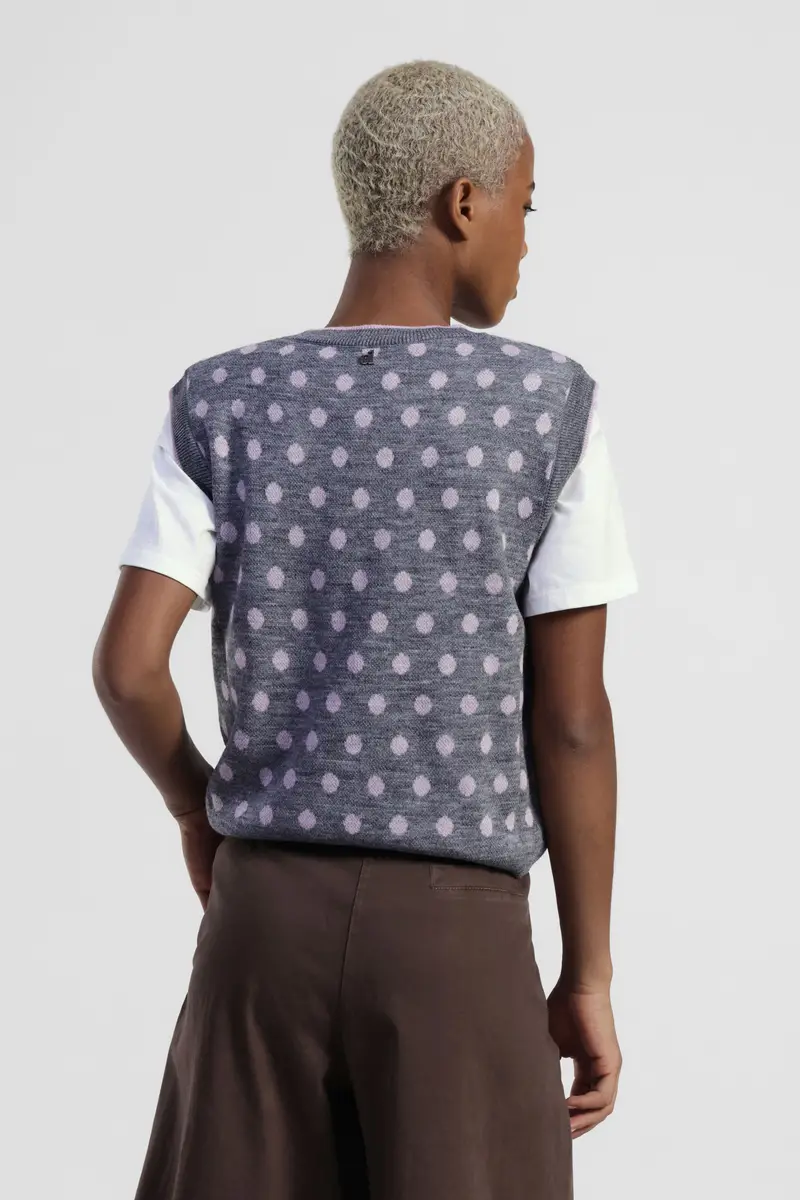 Maglione smanicato girocollo a pois miniatura 3