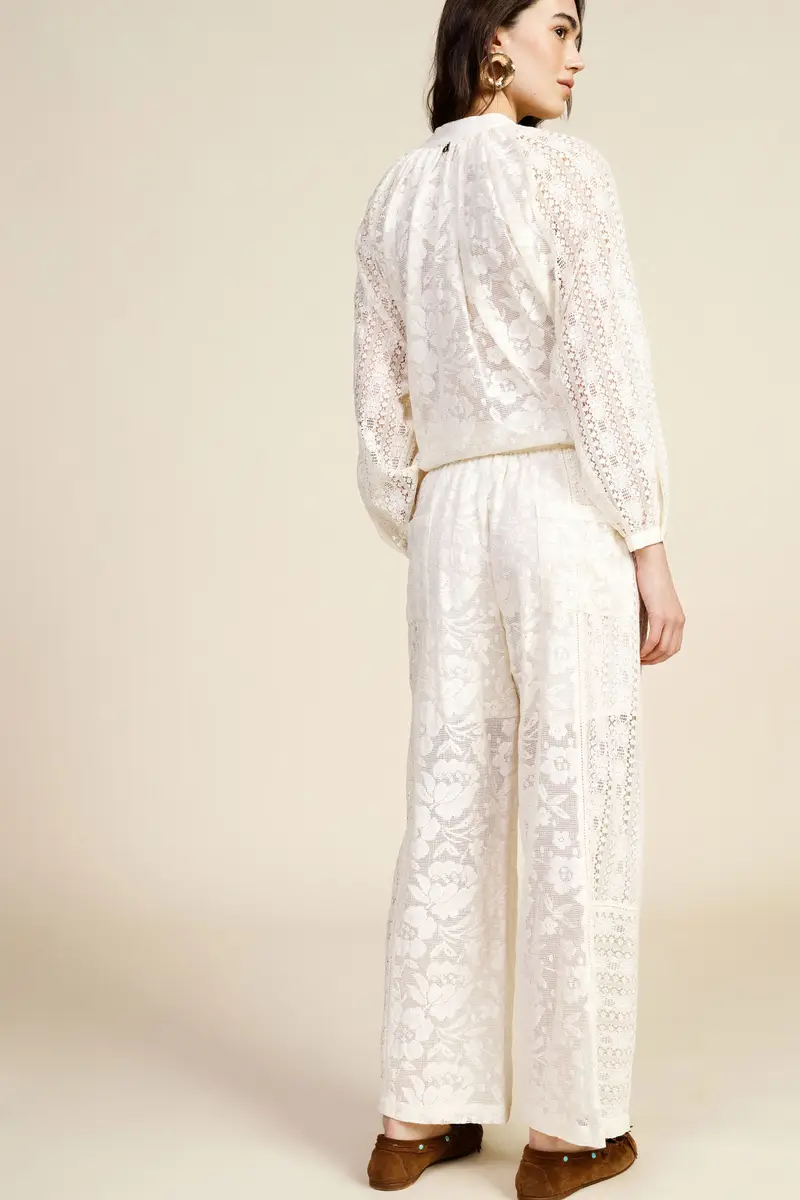 Pantaloni ampi con inserti decorativi miniatura 3