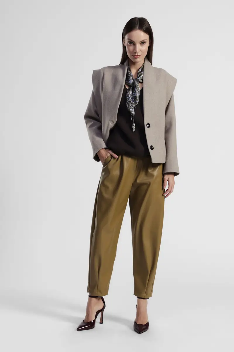 Pantaloni effetto pelle vita alta pinces miniatura 2