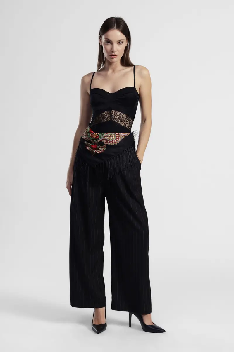 Pantaloni palazzo a righe con foulard floreale miniatura 2