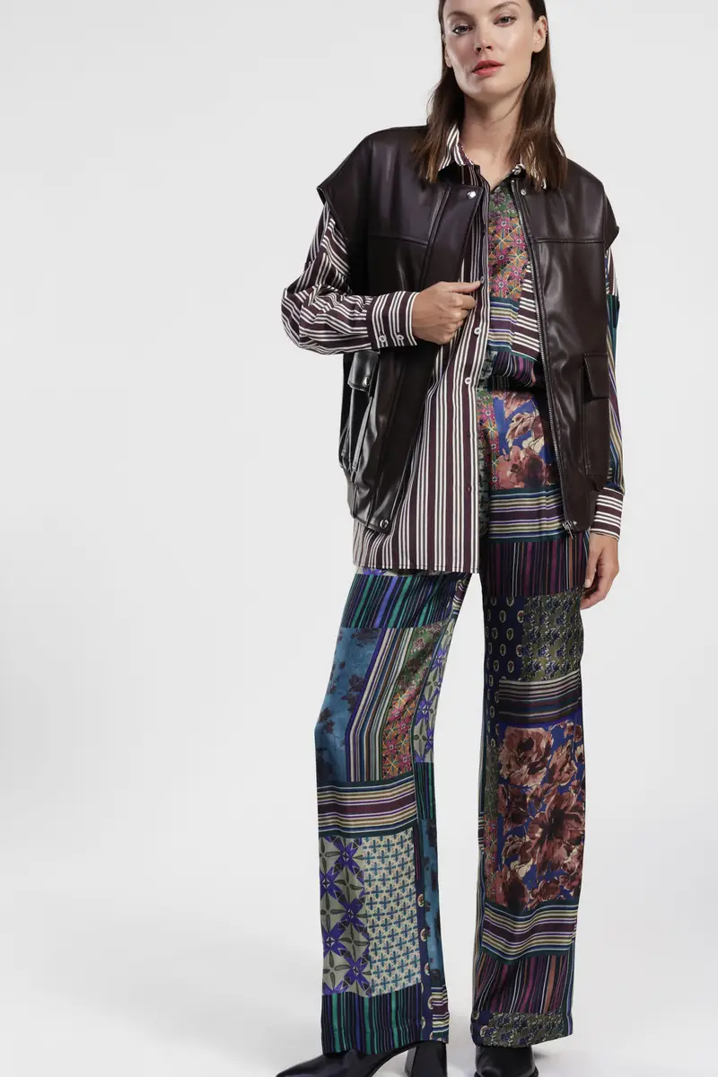 Pantaloni palazzo fantasia geometrica e floreale miniatura 2