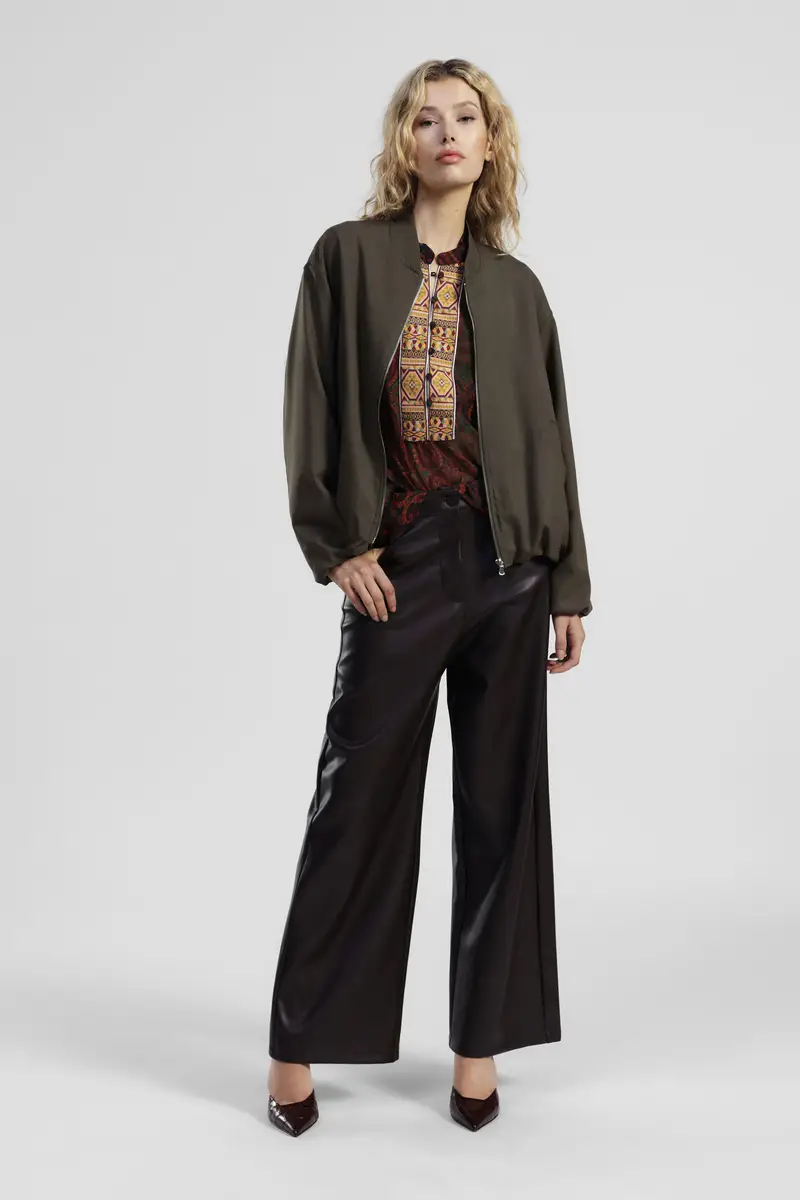 Pantaloni palazzo vita alta con tasche laterali miniatura 2