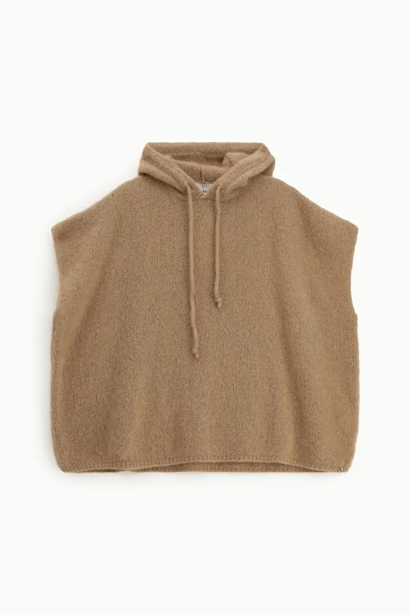 Poncho maglia con cappuccio e coulisse