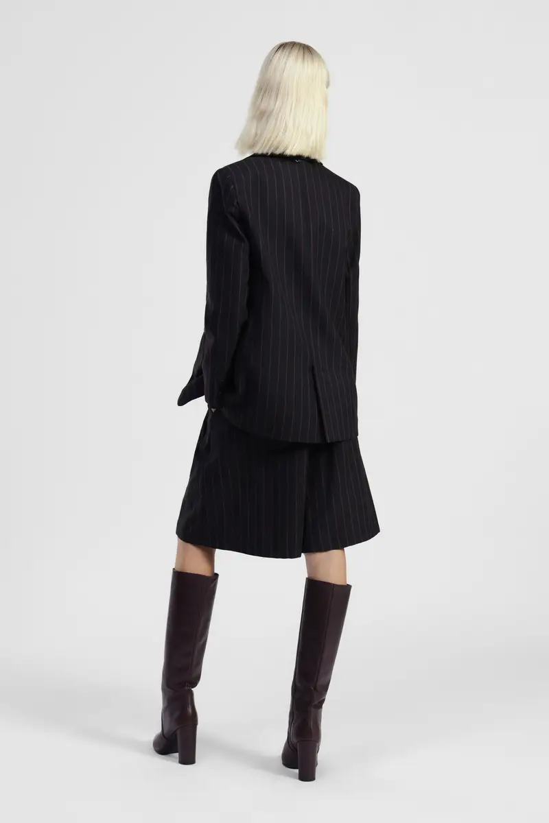 Shorts a righe con cintura e lunghezza al ginocchio miniatura 3