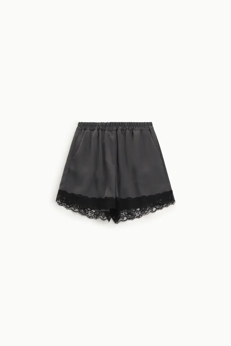 Shorts regular-fit con bordo in pizzo e vita elasticizzata