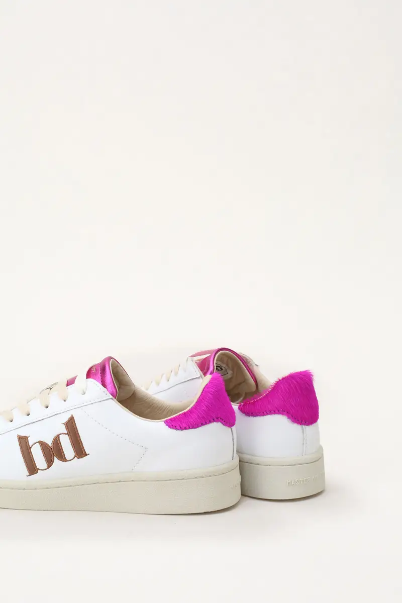 Sneakers con linguetta posteriore a contrasto miniatura 2