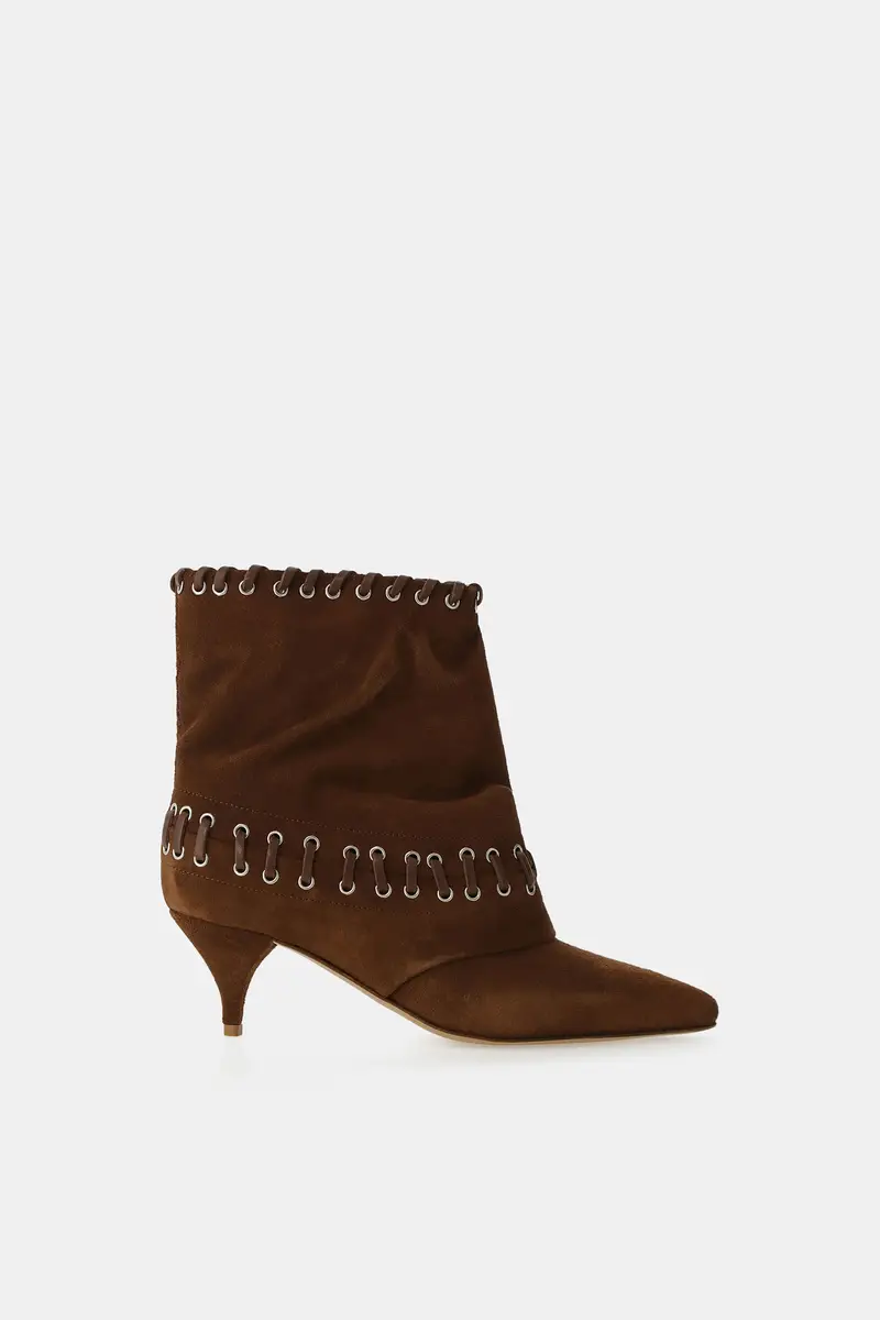 Stivali scamosciati con gambale over