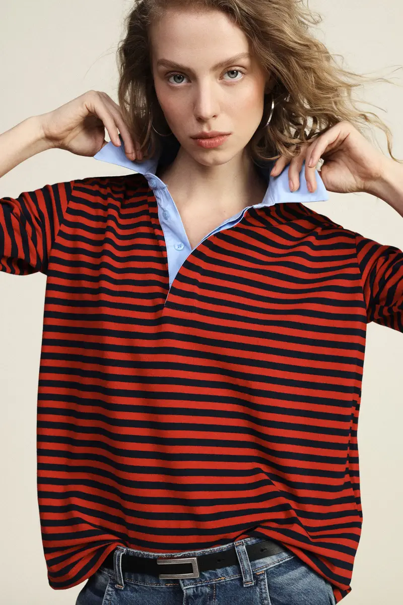 T-shirt a righe con colletto classico a contrasto miniatura 2