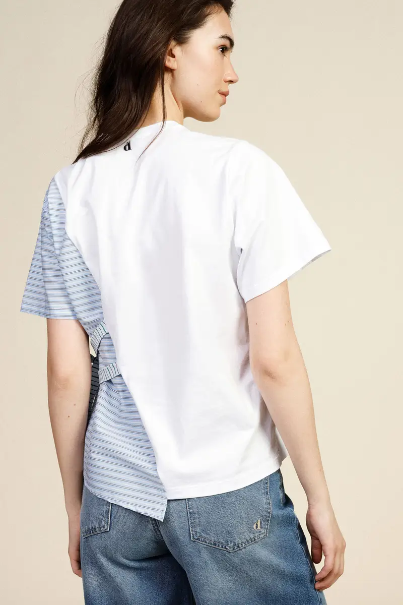 T-shirt asimmetrica con lacci laterali e maniche corte miniatura 3