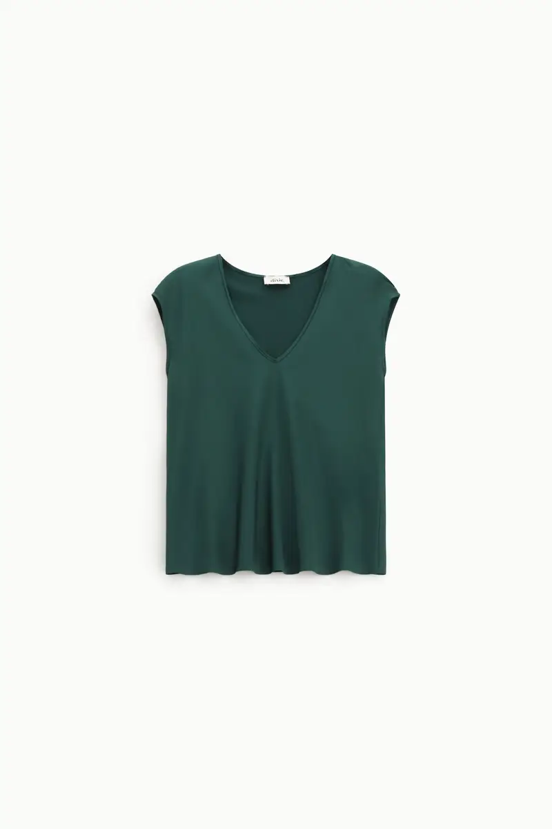 Top scollo v modello fluido senza maniche