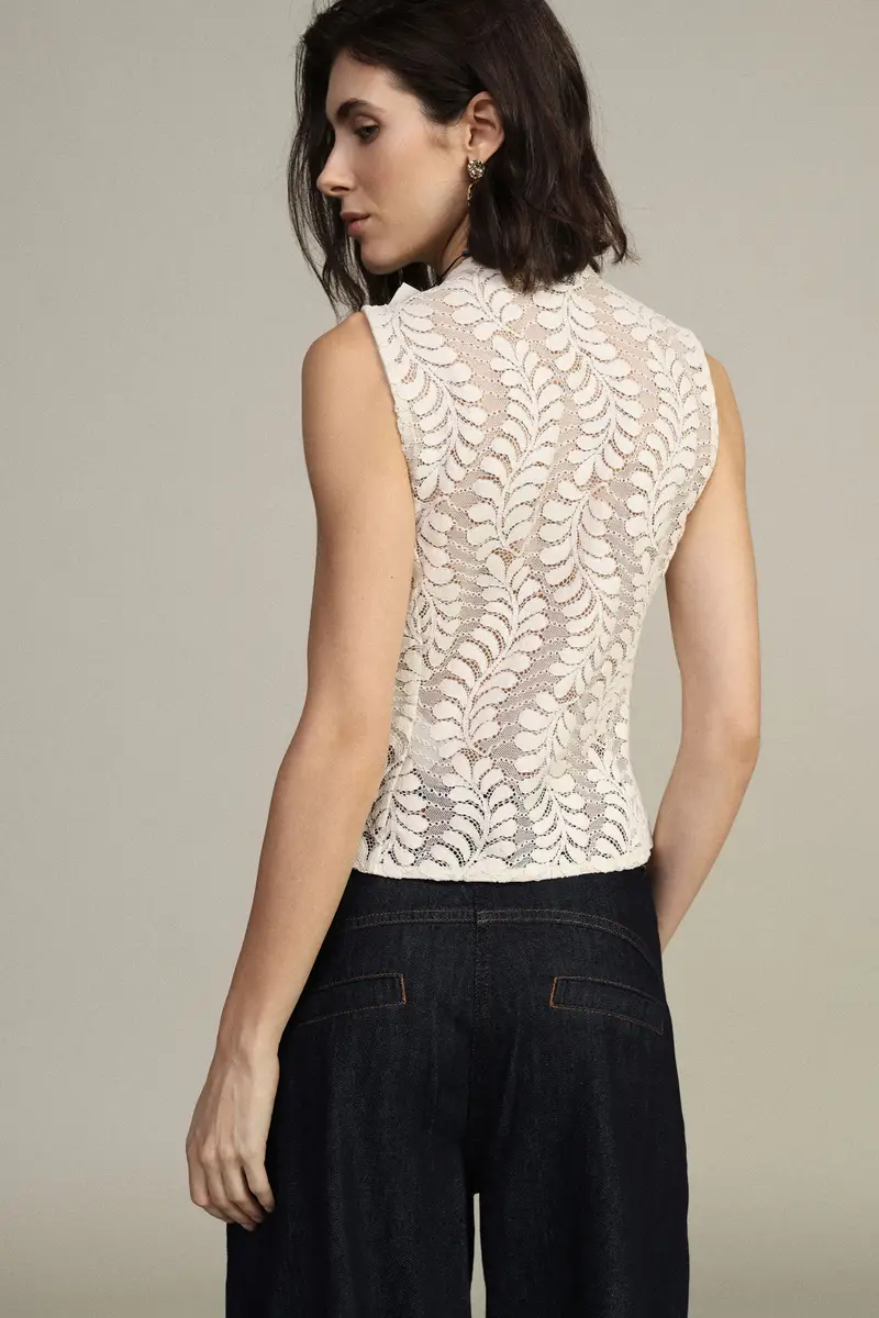 Top senza maniche con collo coreano e dettagli pizzo miniatura 3