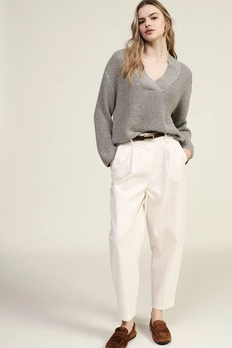 Trousers chino-fit vita alta pinces tasche laterali miniatura 2