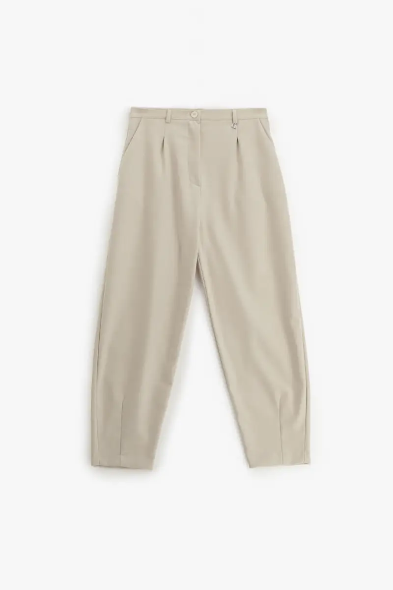 Trousers con pince e gamba cropped