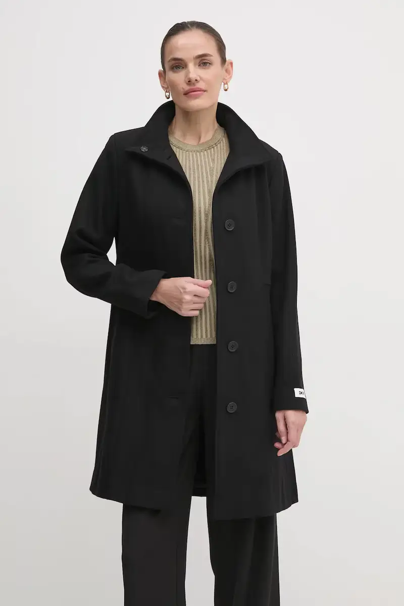 cappotto in lana colore nero DLEMW021