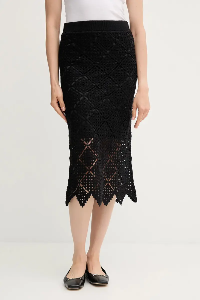 gonna colore nero P5ERAX27