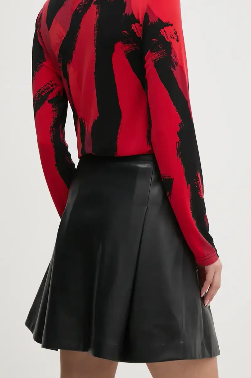 gonna Nero miniatura 3