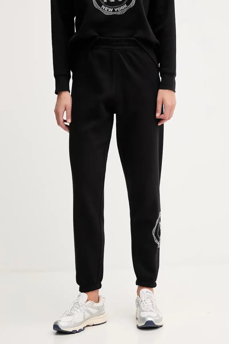 pantaloni tuta donna colore nero con applicazione DP5P3667