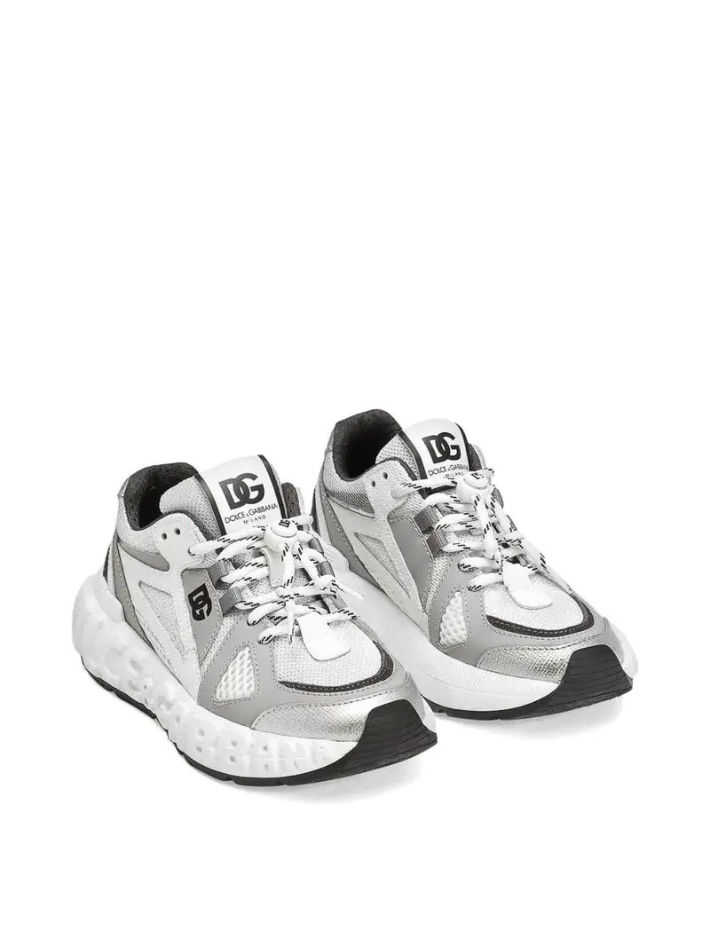 Sneakers Con Logo Grigio