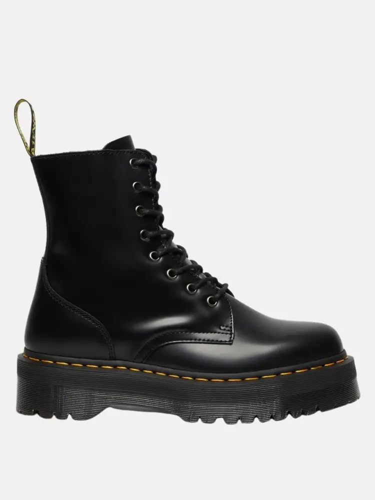 anfibio jadon in pelle nera con maxi suola