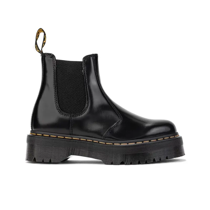 Stivaletti neri chelsea con suola platform e cuciture a contrasto