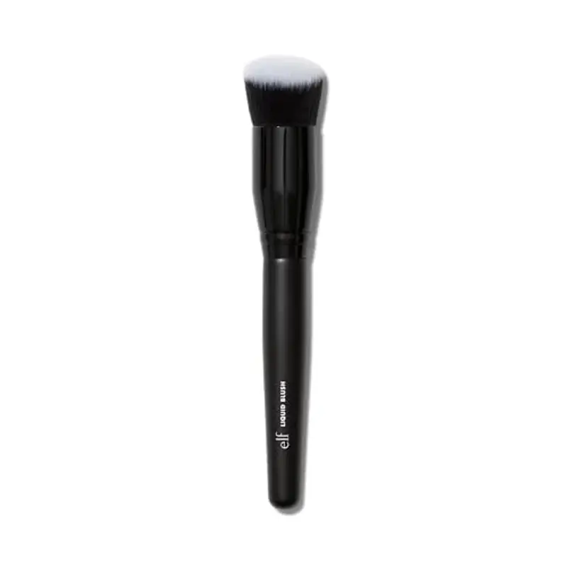 e.l.f. Camo Liquid Blush Brush, pennello da blush ad angolo, ideale per applicare e sfumare i colori sulle guance, setole dense e morbide, prodotto vegano e non testato sugli animali