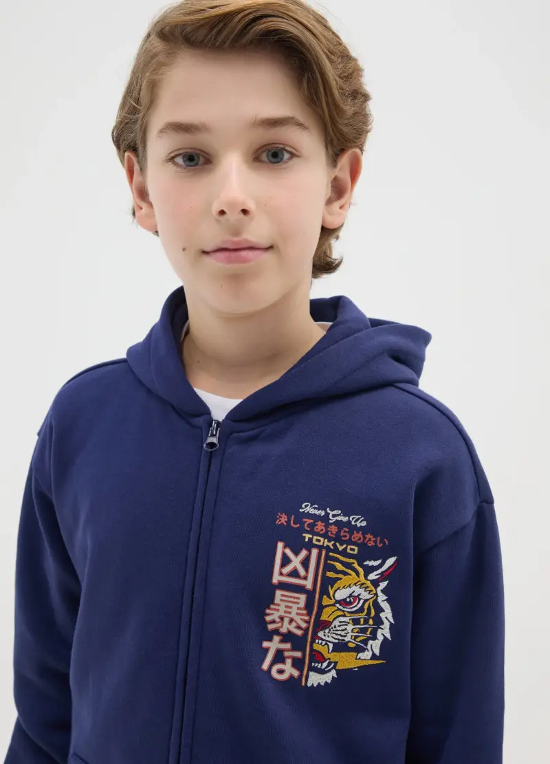 E-tees Felpa Con Cappuccio Blu Da Bambino In Misto Cotone miniatura 3