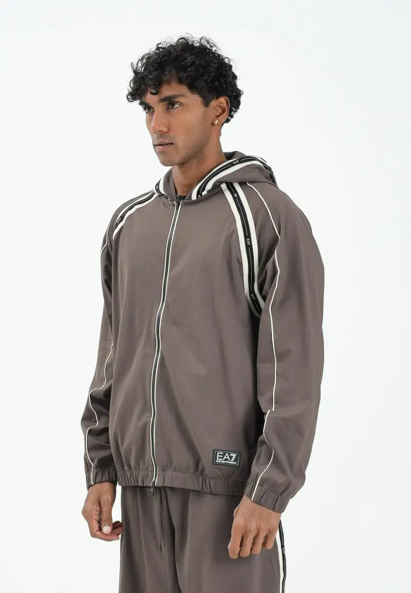 Felpa con zip marrone da uomo arricchita da bande con dettagli logo