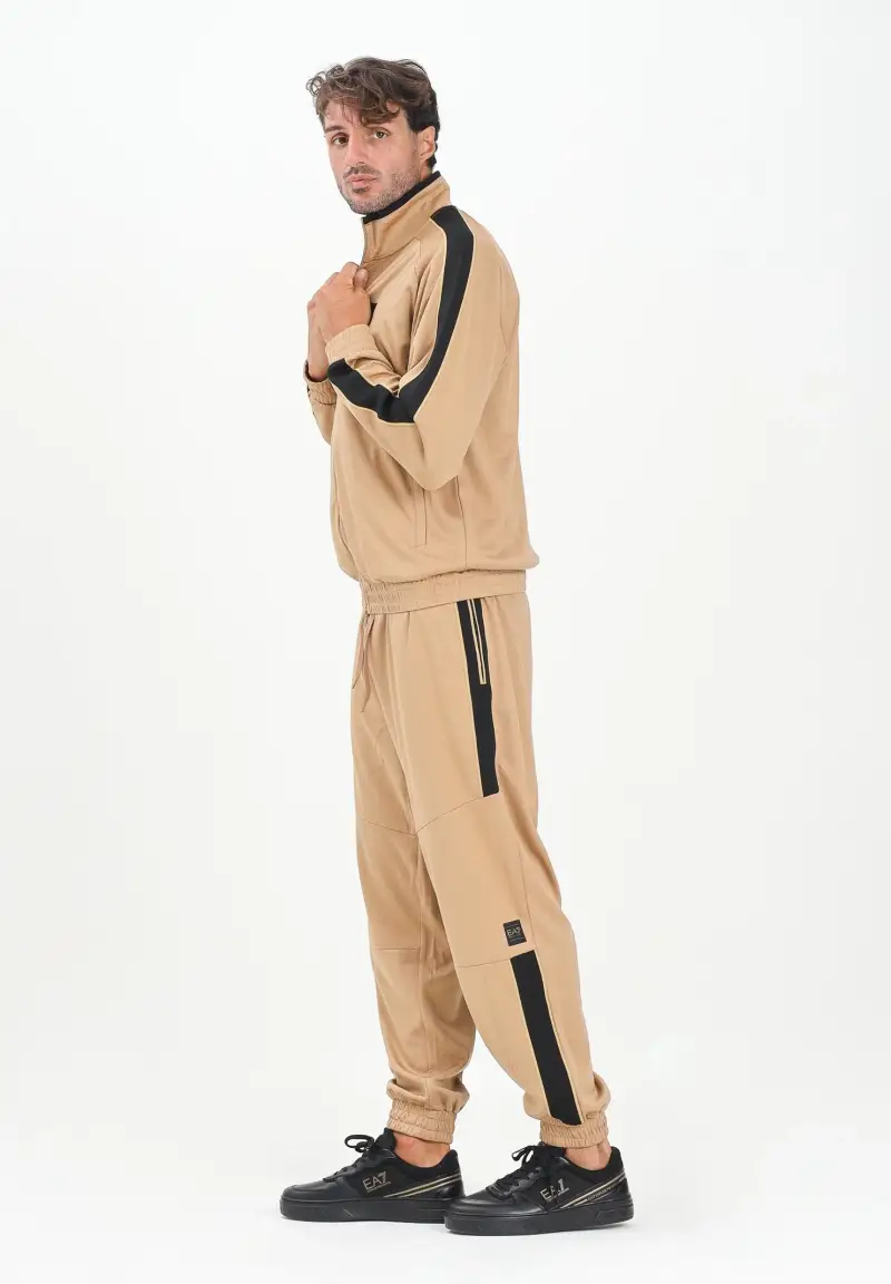 Pantalone sportivo beige da uomo con bande laterali e logo miniatura 2