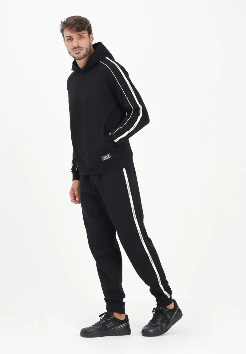 Pantalone sportivo nero da uomo con bande laterali logate miniatura 2