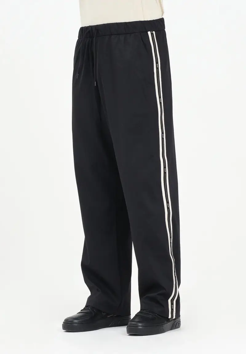 Pantalone sportivo nero da uomo con bande logate