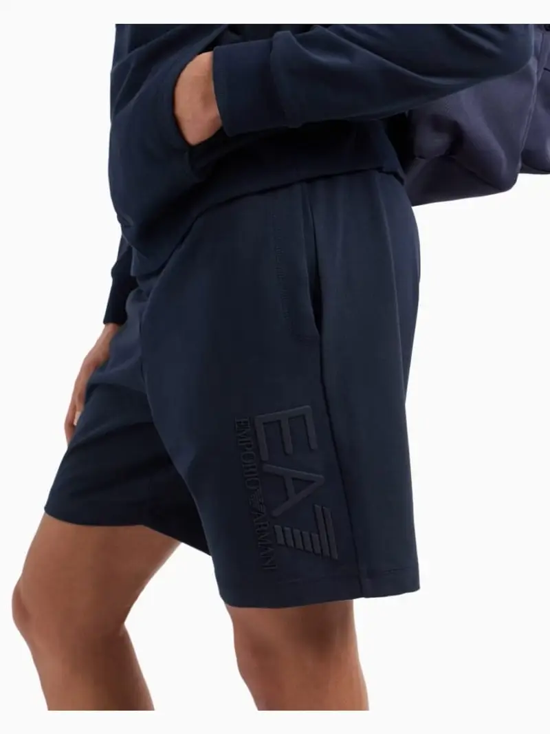 Ea7 shorts blu navy uomo in cotone maxi logo verticale sul lato tono su tono miniatura 3