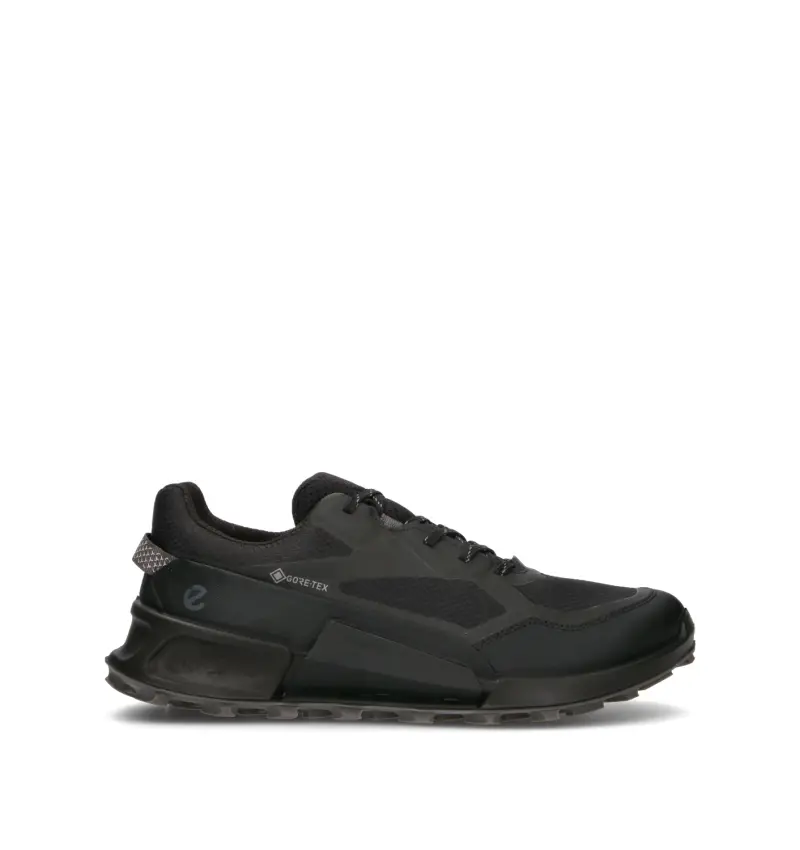 Sneaker uomo nera in gore-tex Vario