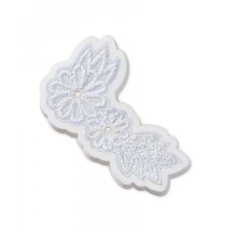 Elegant white floral 15