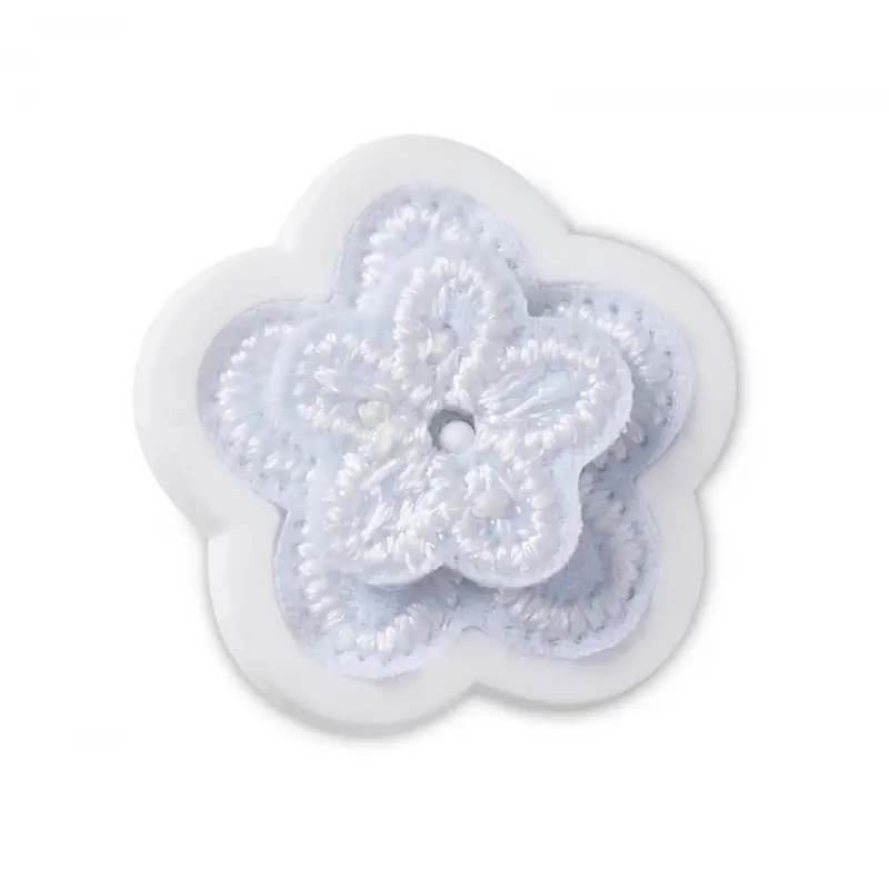 Elegant white floral 2