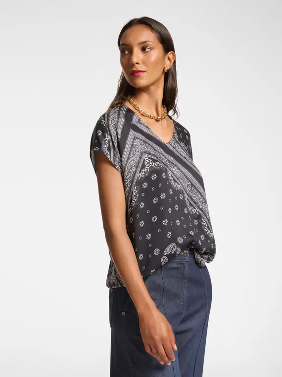 Blusa dalla stampa foulard Donna, Nero