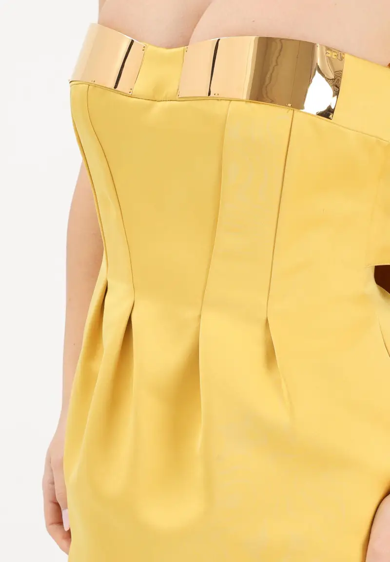 Abito corto giallo da donna con coppe gioiello miniatura 3