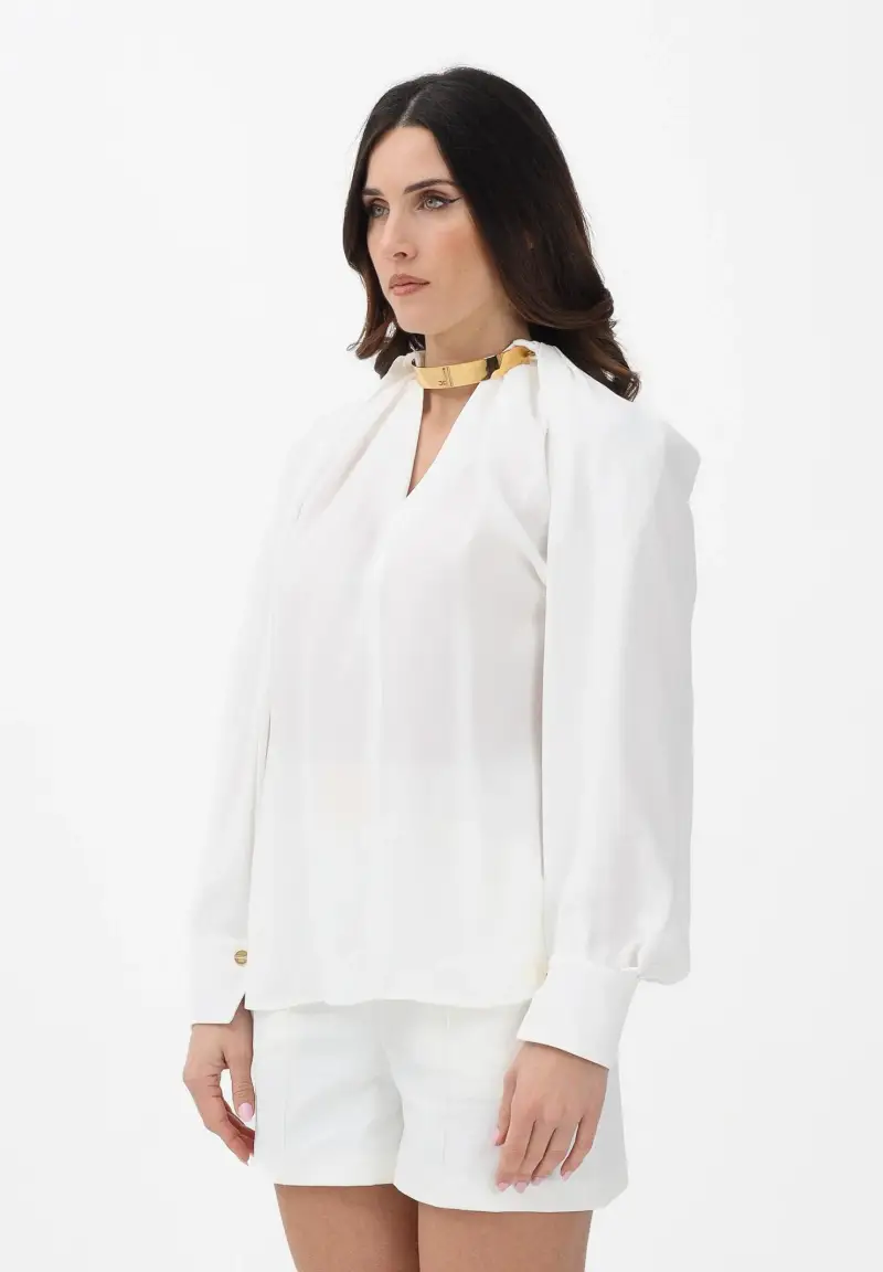 Blusa avorio da donna con dettaglio gioiello
