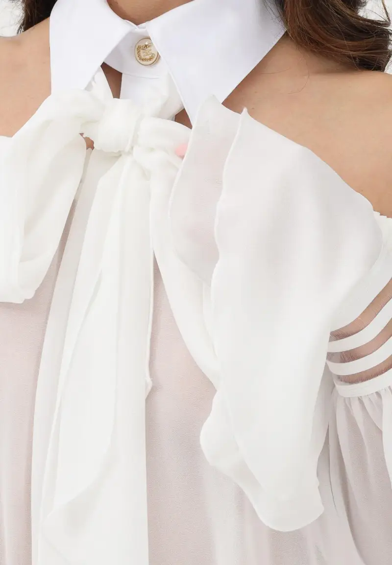 Blusa bianca da donna con dettaglio al collo miniatura 3