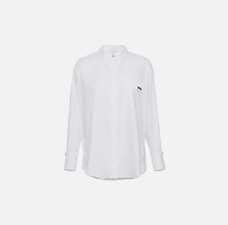 Camicia in popeline con taschino ricamato