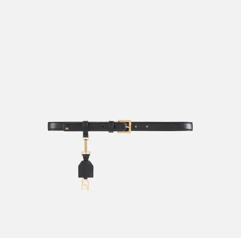 Cintura in pelle con accessorio