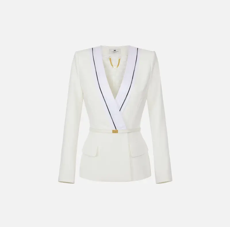 Giacca in crêpe leggero con dettagli smoking